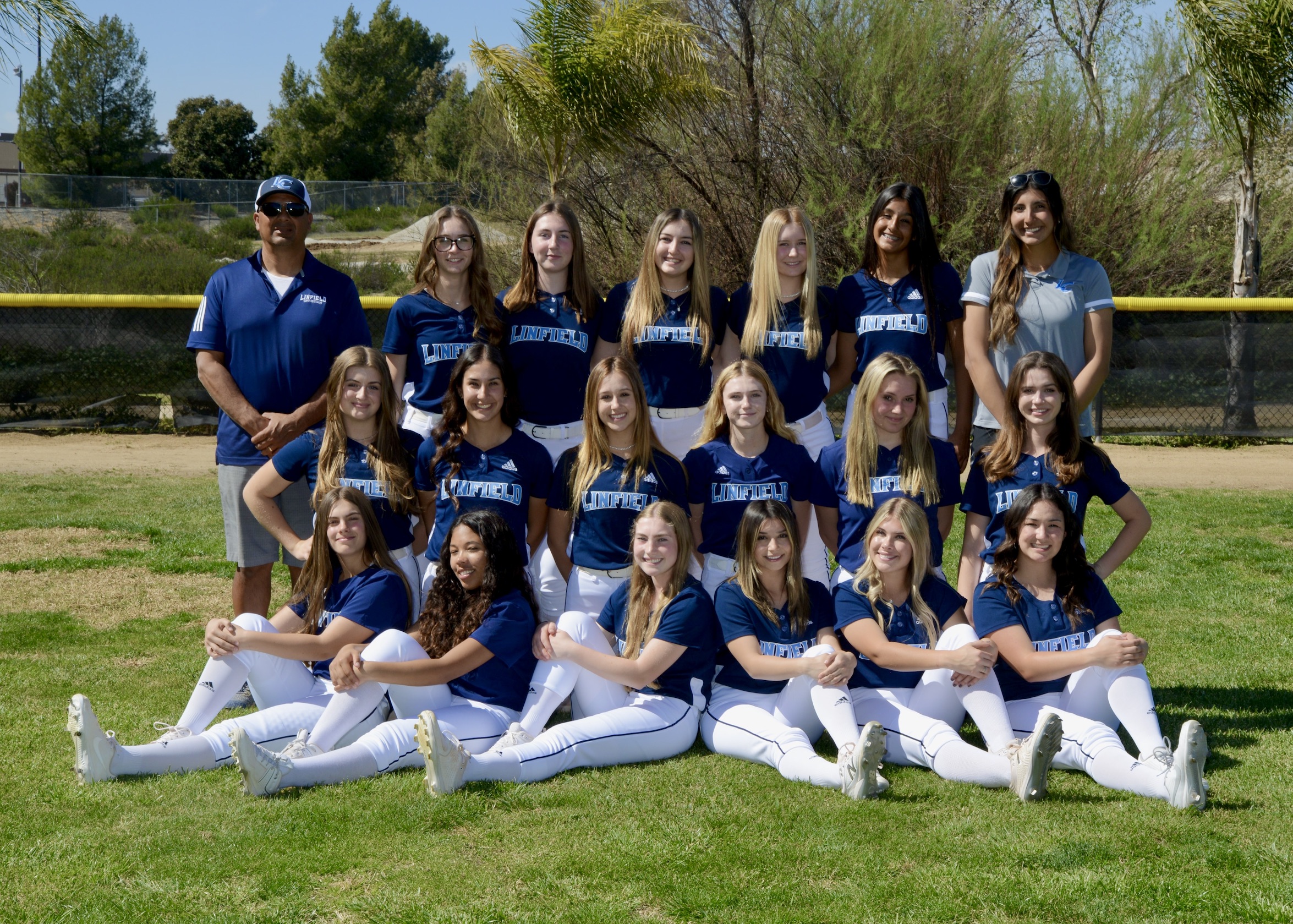 Varsity Softball Linfield Athletics